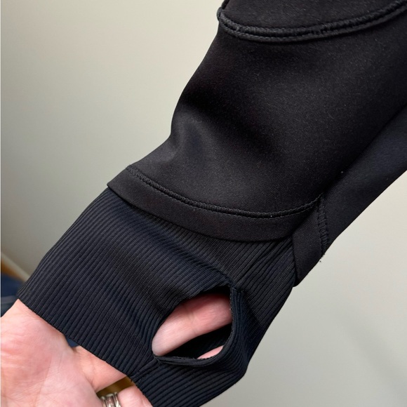 Women’s Fila Athletic Sport Jacket, Zip Front Closure, Front Zip Pockets, Lg. - Picture 5 of 6